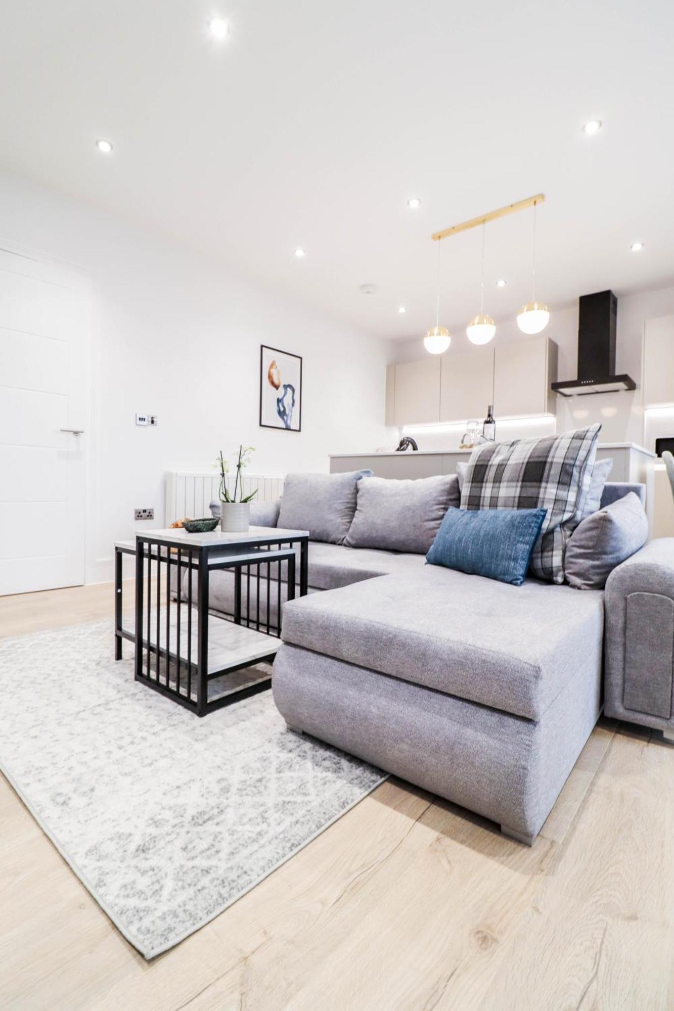 Apartment Modern 1-bed In Buckinghamshire With Free Wifi, Parking & Garden High Wycombe