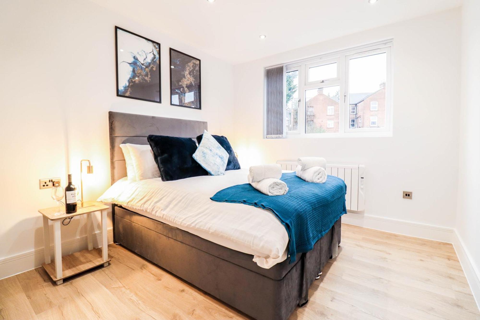 Apartment Modern 1-bed In Buckinghamshire With Free Wifi, Parking & Garden High Wycombe