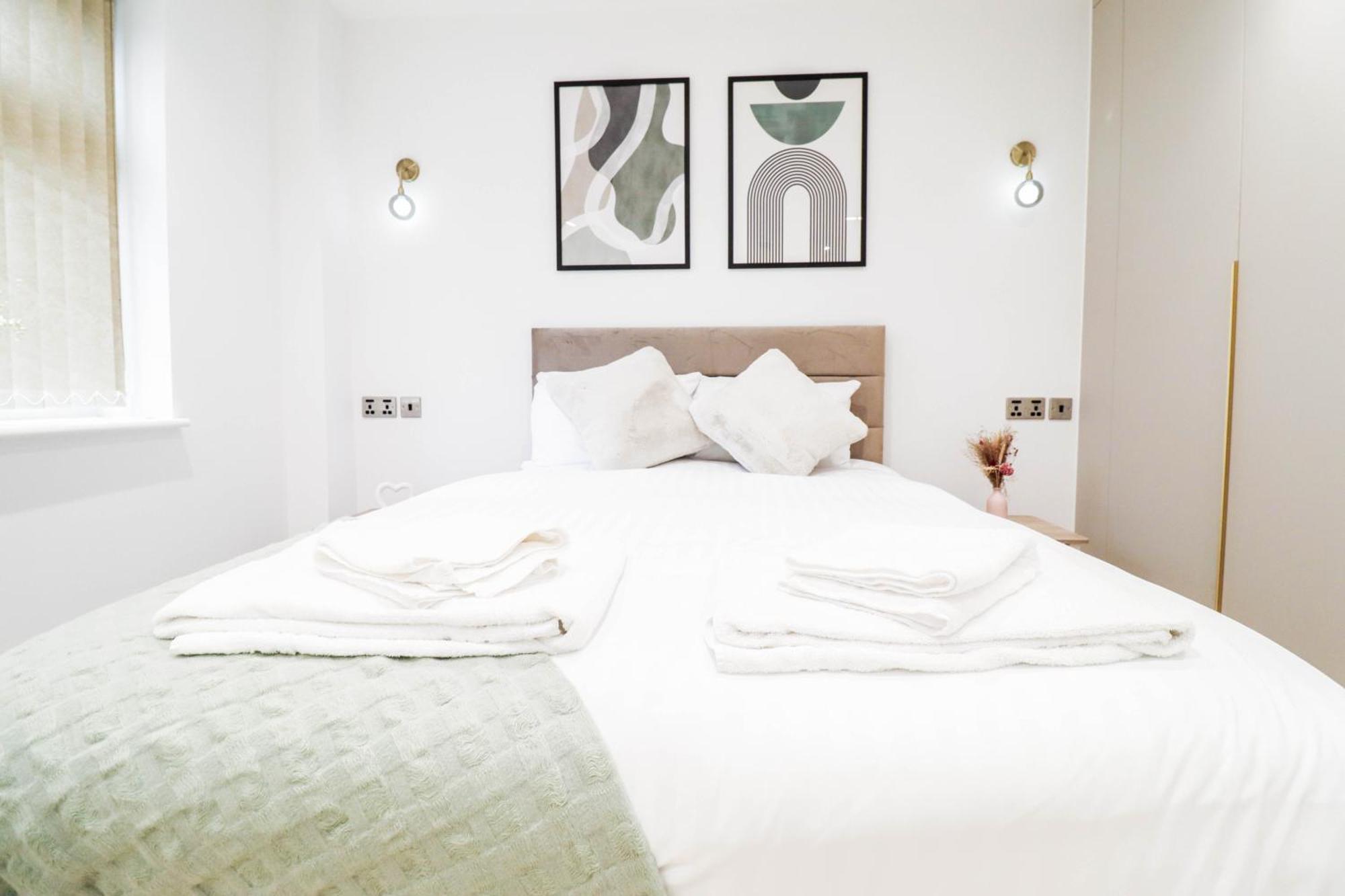 Apartment Modern 1-bed In Buckinghamshire With Free Wifi, Parking & Garden